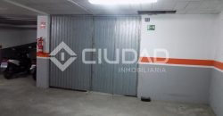 Garaje cerrado en C/ San Agustín frente Puerta de Jerez