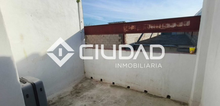 Casa de 2 plantas en el centro de El Cuervo (Sevilla)