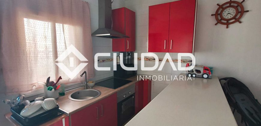 Casa de 2 plantas en el centro de El Cuervo (Sevilla)