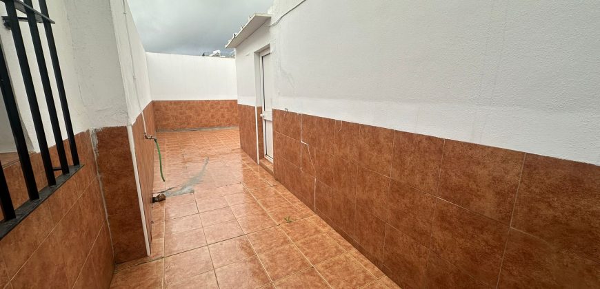 CASA PARA ENTRAR A VIVIR EN FUENTES DE ANDALUCÍA