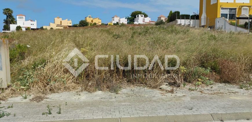 Solar urbano 800m2 en Martín Miguel