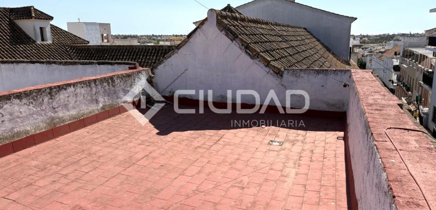 Casa de pueblo en C/ San Agustín, Barrio Alto