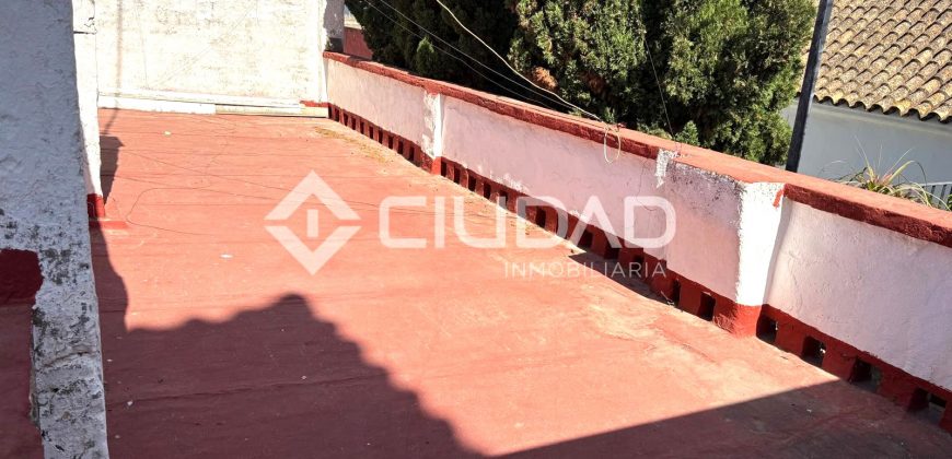 Casa de pueblo en C/ San Agustín, Barrio Alto