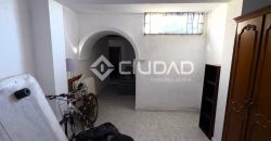 Casa de pueblo a reformar junto Av. Las Piletas