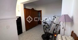 Casa de pueblo a reformar junto Av. Las Piletas