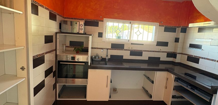 MAGNIFICA CASA EN VENTA. CALLE GOYA. MORON DE LA FRONTERA