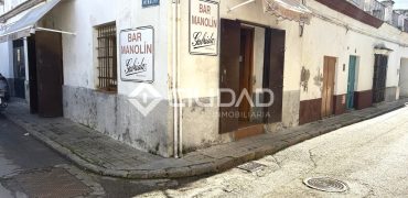 Local comercial en funcionamiento como Bar – Tasca