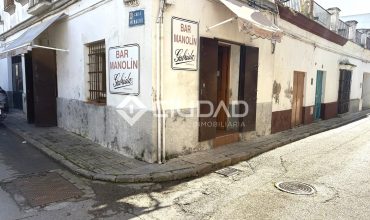 Local comercial en funcionamiento como Bar – Tasca