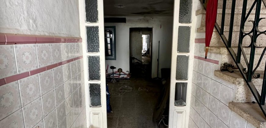 CASA PARA DERRIBO EN EL BARRIO LA GUITA