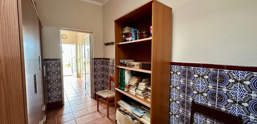 ¡MAGNIFICA VIVIENDA DE DOS PLANTAS PARA ENTRAR A VIVIR!