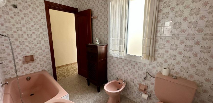 ¡MAGNIFICA VIVIENDA DE DOS PLANTAS PARA ENTRAR A VIVIR!