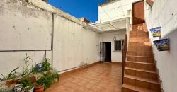 ¡MAGNIFICA VIVIENDA DE DOS PLANTAS PARA ENTRAR A VIVIR!