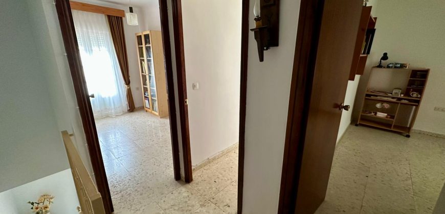 CASA PARA ENTRAR A VIVIR EN EL BARRIO LA GUITA