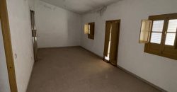 CASA PARA REFORMA EN LANTEJUELA