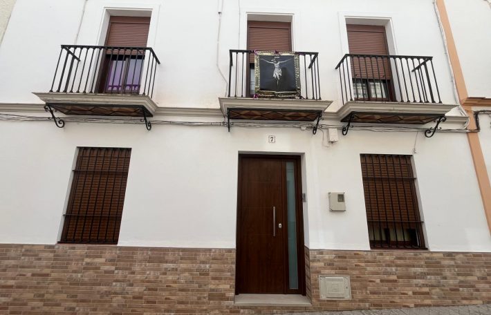 ESPECTACULAR VIVIENDA PARA ENTRAR A VIVIR EN MAIRENA DEL ALCOR