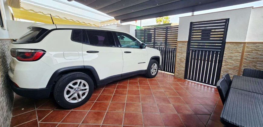 Chalet adosado – Bollullos de la Mitación