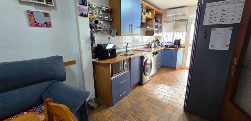 Chalet adosado – Bollullos de la Mitación