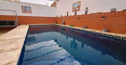 Chalet adosado – Bollullos de la Mitación