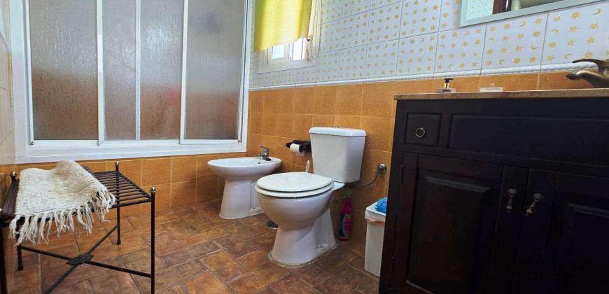 Chalet adosado – Bollullos de la Mitación