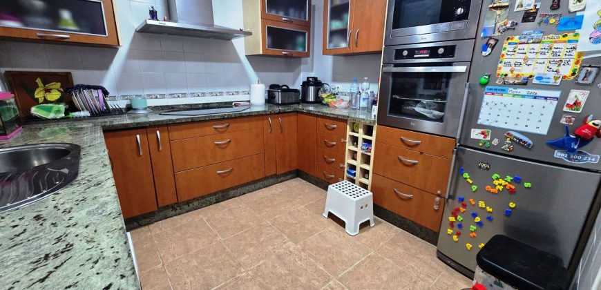 Casa adosada en esquina – Benacazón