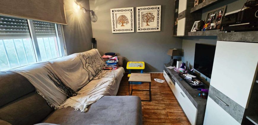 Casa adosada en esquina – Benacazón