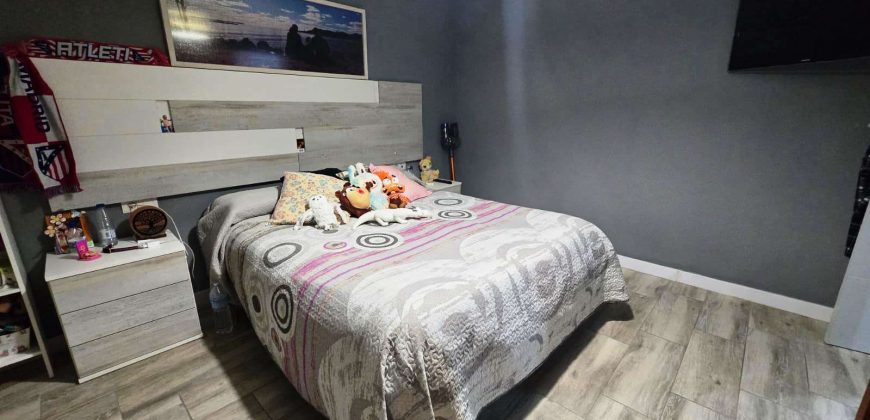 Casa adosada en esquina – Benacazón