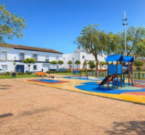 Solar urbano en esquina – Zona Feria Antigua