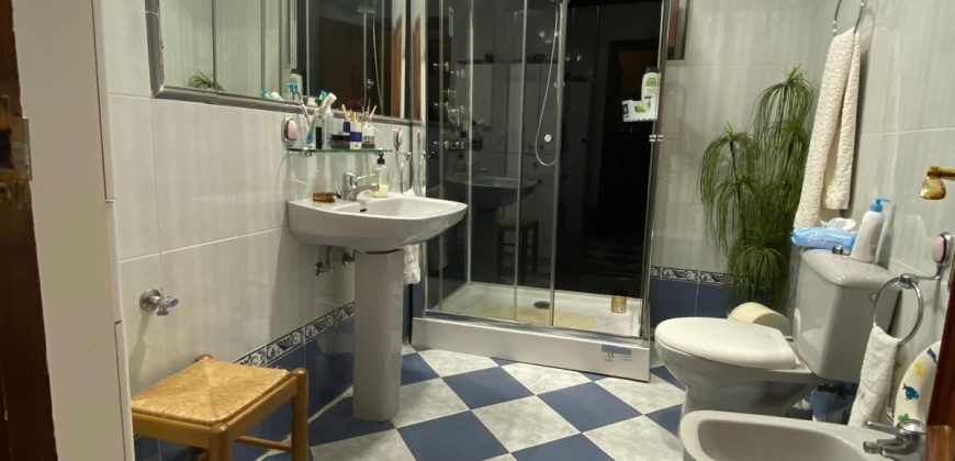 EN VENTA VIVIENDA MÁS OPORTUNIDAD DE NEGOCIO