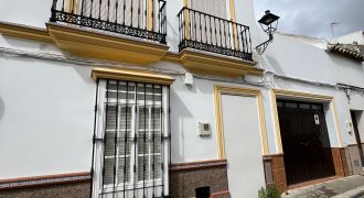 CASA PARA ENTRAR A VIVIR EN FUENTES DE ANDALUCÍA