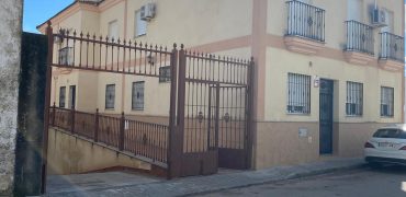 PISO PARA ENTRAR A VIVIR EN LANTEJUELA