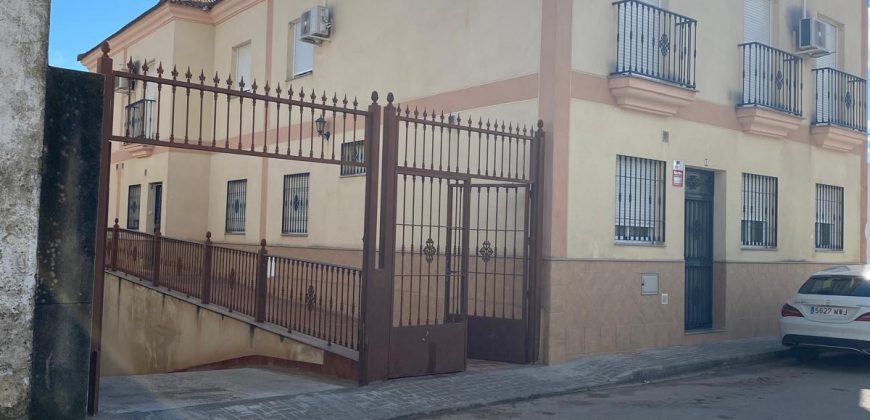 PISO PARA ENTRAR A VIVIR EN LANTEJUELA