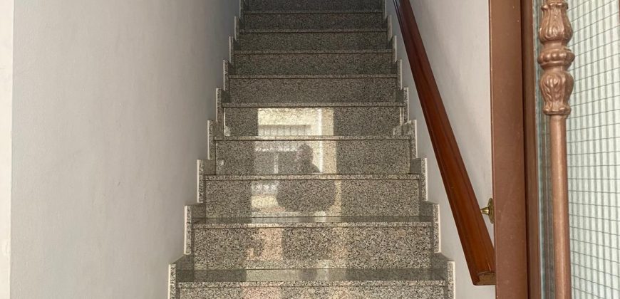 PISO PARA ENTRAR A VIVIR EN LANTEJUELA