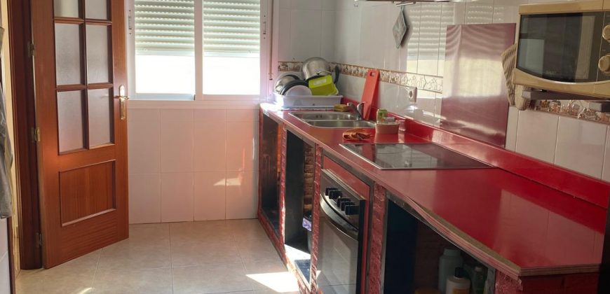 PISO PARA ENTRAR A VIVIR EN LANTEJUELA