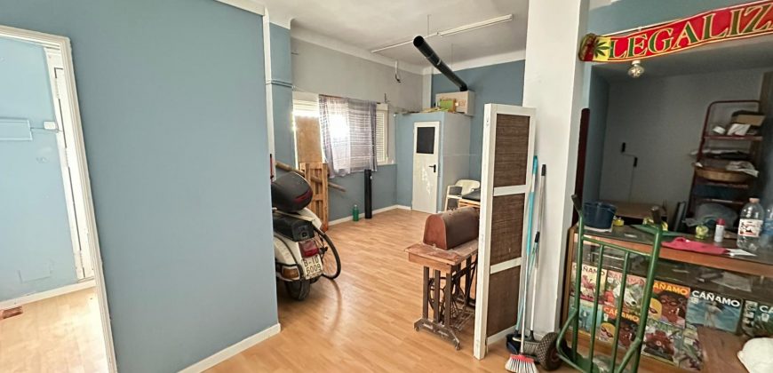 LOCAL EN PLANTA BAJA EN BARRIO LA GUITA