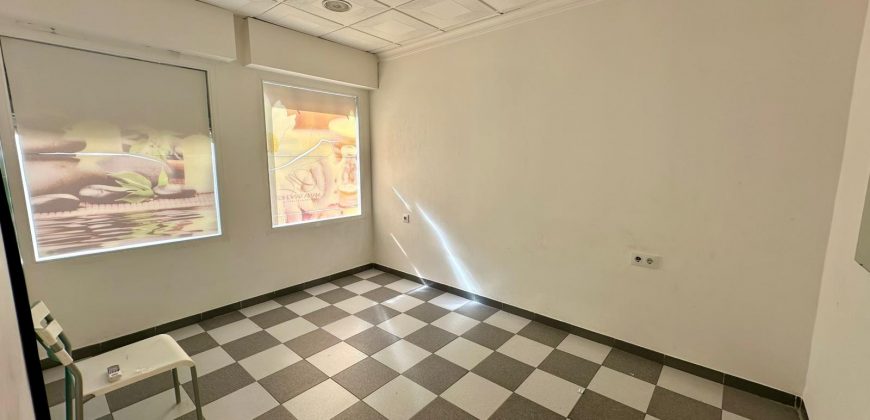 LOCAL EN PLANTA BAJA EN ZONA CÉNTRICA