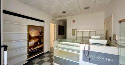 LOCAL EN PLANTA BAJA EN ZONA CÉNTRICA