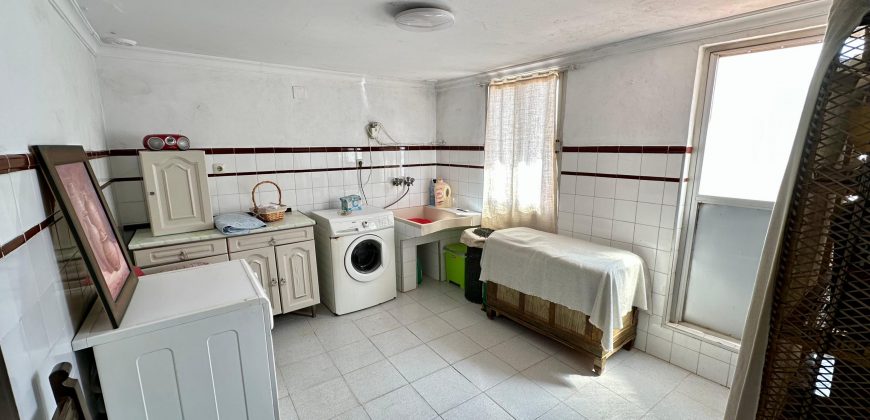 GRAN VIVIENDA EN EL CENTRO