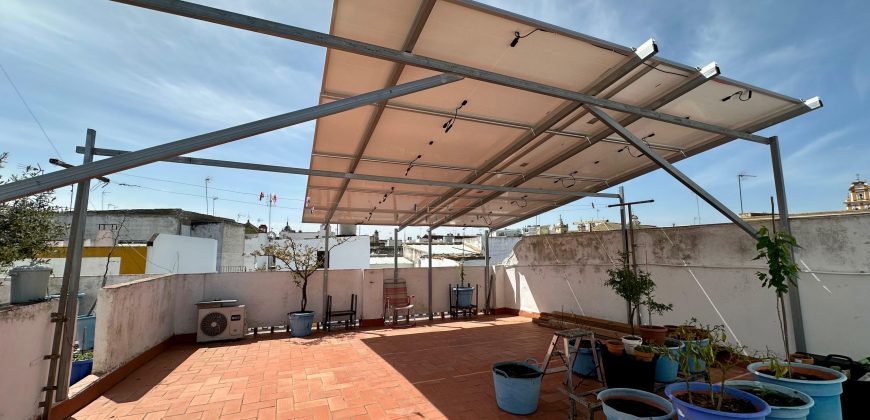 GRAN VIVIENDA EN EL CENTRO