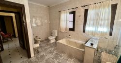 GRAN VIVIENDA EN EL CENTRO