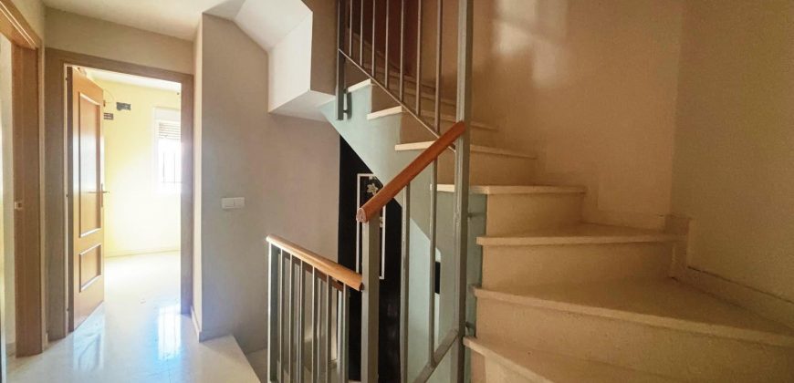 Casa adosada – Benacazón