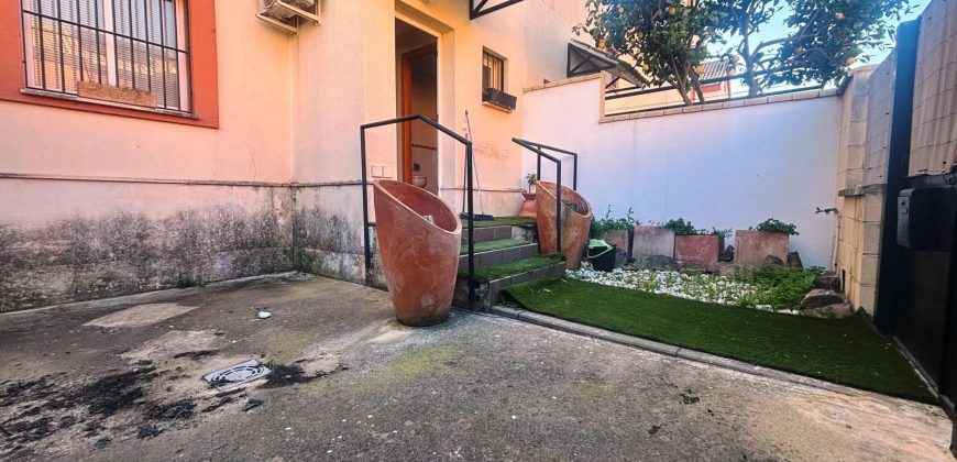 Casa adosada – Benacazón