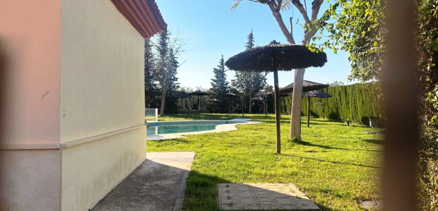 Casa adosada – Benacazón