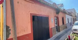 CASA PARA DERRIBO EN CALLE SEVILLA, MAIRENA DEL ALCOR
