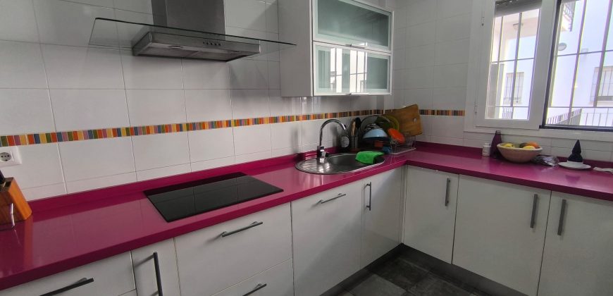 DÚPLEX PARA ENTRAR A VIVIR CON AMPLIA TERRAZA EN MAIRENA DEL ALCOR