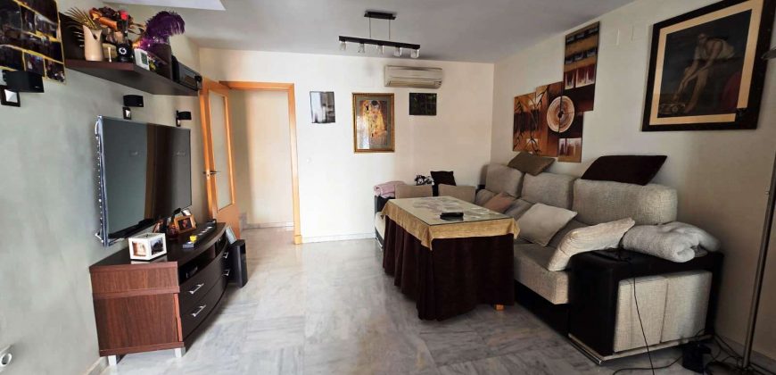 Casa adosada – Palomares del Río