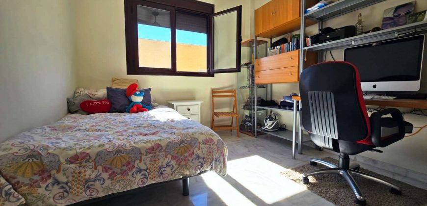 Casa adosada – Palomares del Río