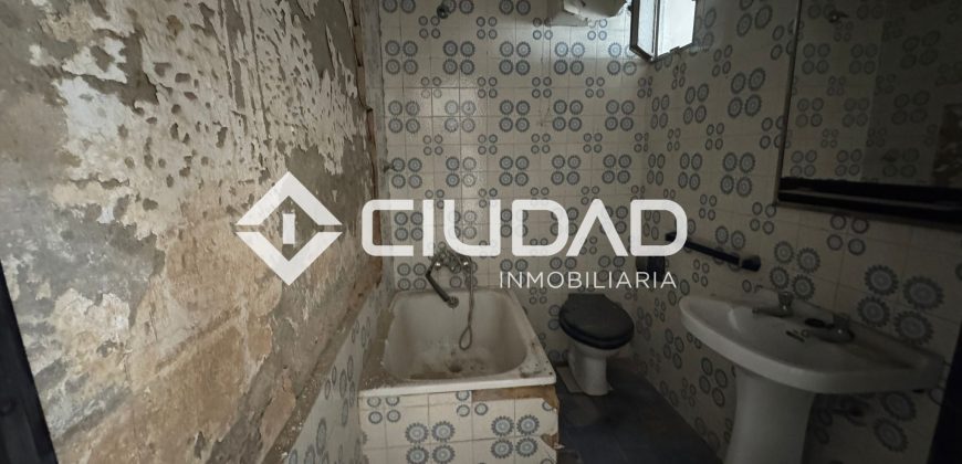 Casa para reformar – Barriada de la Paz