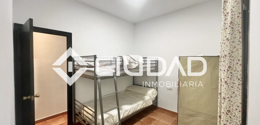 Campo con casa y piscina de obra – Zona La Encinilla