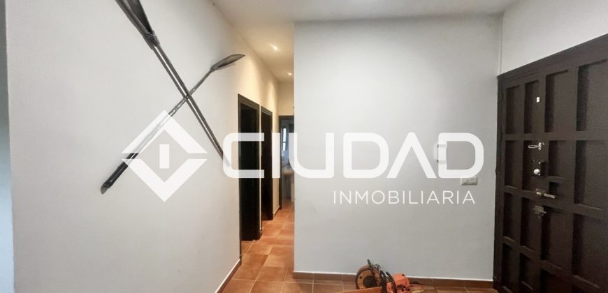 Campo con casa y piscina de obra – Zona La Encinilla