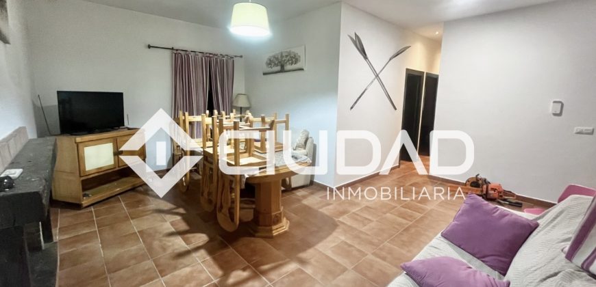 Campo con casa y piscina de obra – Zona La Encinilla